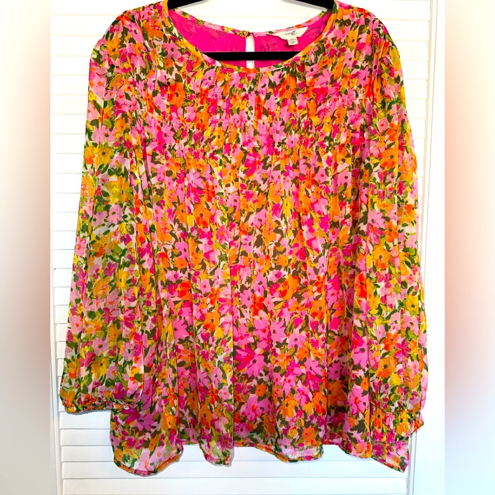 Terra & Sky Women's Plus Size Smocked Blouse